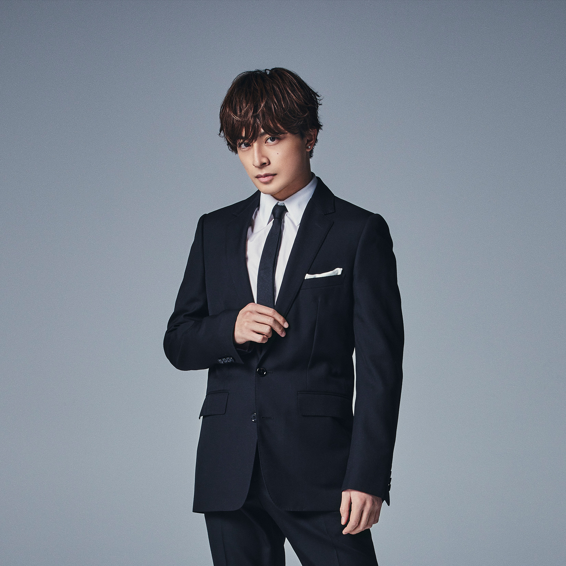 白濱 亜 嵐 血液 型