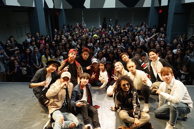 0418�uShout out to 300!�v