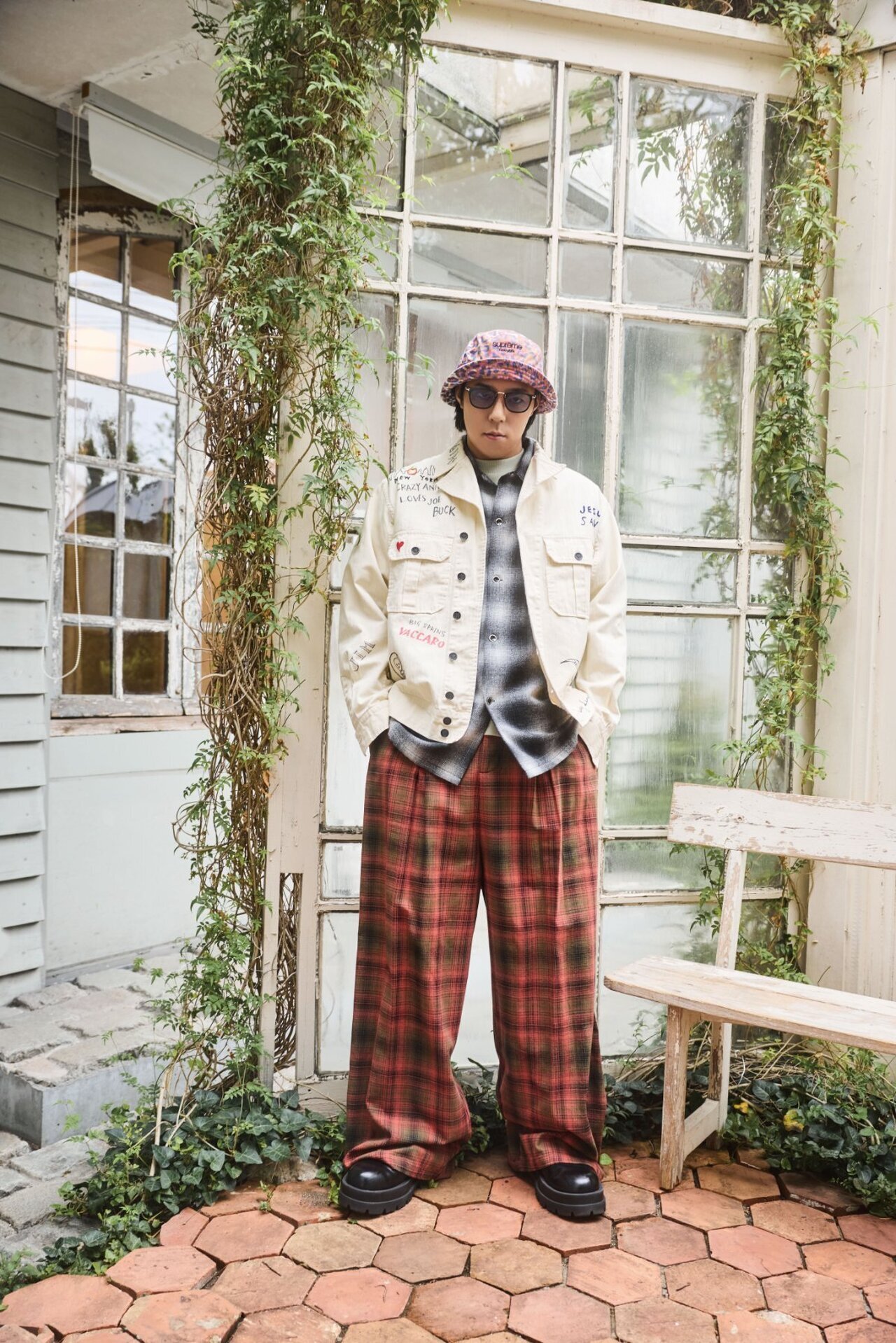 FANTASTICS NEW SINGLE『ずっとずっと』キービジュアル | EXILE TRIBE